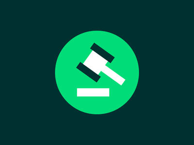 Grønt ikon med dommerhammer 
